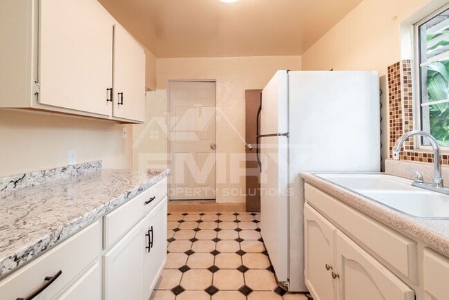 Building Photo - Beautiful 2 bed 1 bath home for rent Los Angeles CA 90023