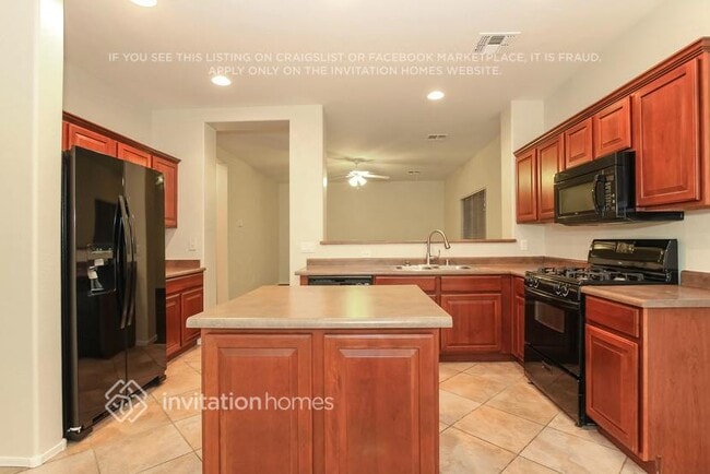 Photo - 17661 W Lundberg St