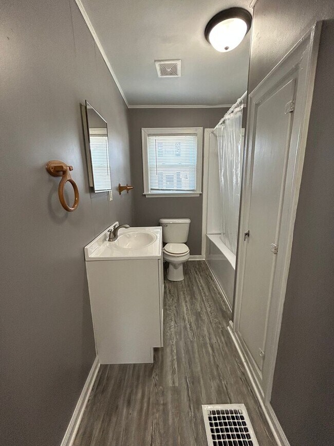 Photo - Newly Updated 2 Bed House