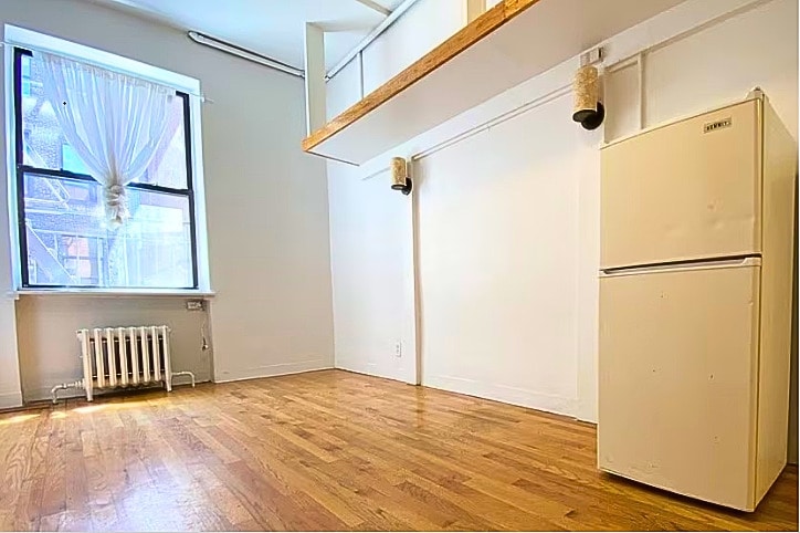 Photo - 14 St Marks Pl Apartments