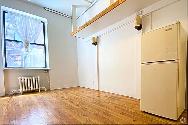 Building Photo - 14 St Marks Pl Rental