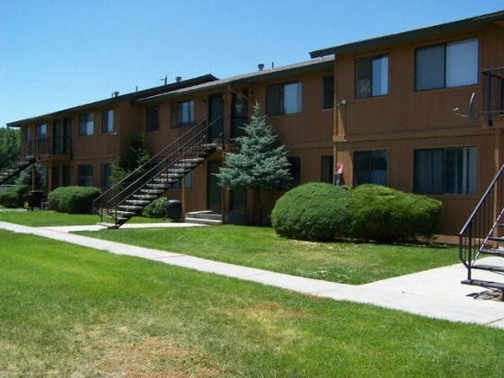 Riverview Apartments - Riverview Apartments