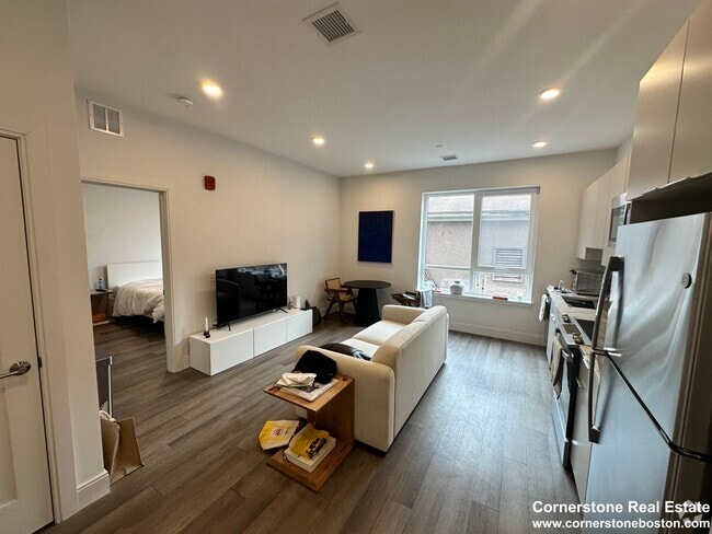 Building Photo - 957 Dorchester Ave Unit 2 Rental