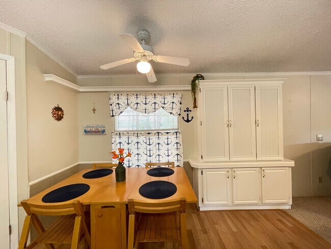 Photo - Fantastic Furnished Rental Near Lake Gaston
