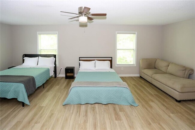 Photo - 7116 Blairs View Dr