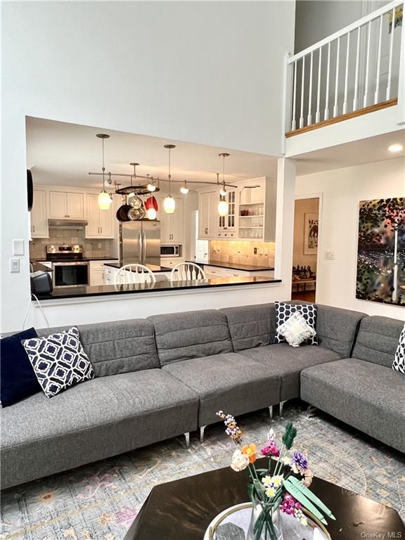 15 Meeting House Rd House Rental in Pawling, NY