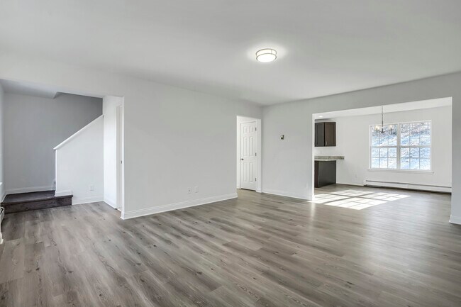 Photo - 43 Brewer Rd