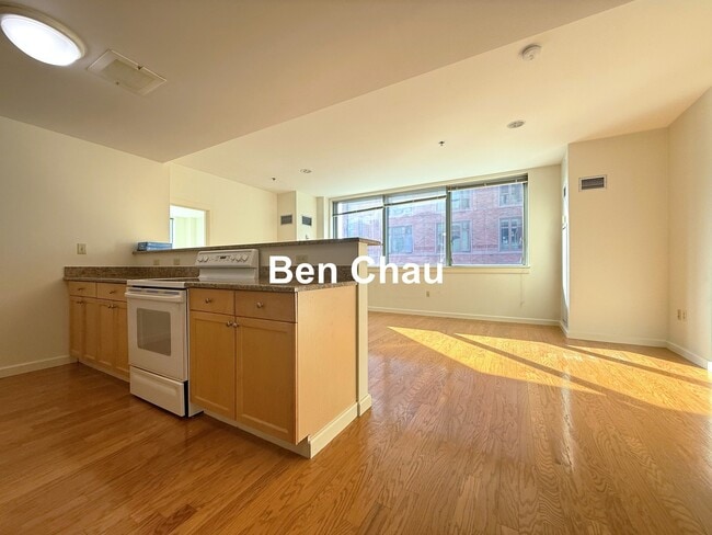 Photo - 234 Causeway St Unit 723