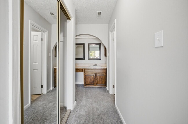 Photo - 3 BEDROOM RANCH HOME WITH GARAGE FOR RENT IN CENTRAL VIRGINIA BEACH!