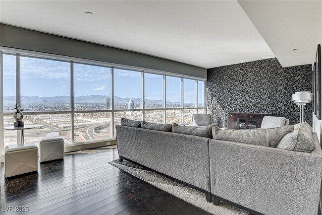 Photo - 4575 Dean Martin Dr Unit 3008