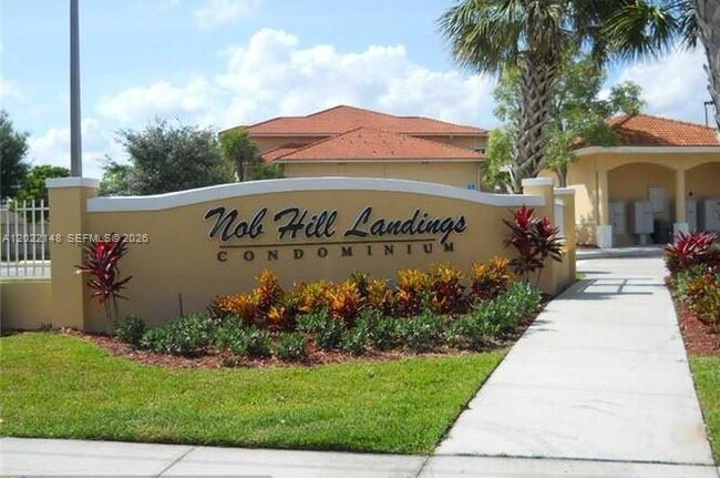Building Photo - 9905 Westwood Dr Unit 18-3