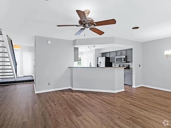 Building Photo - 1120 Monaco Dr Rental