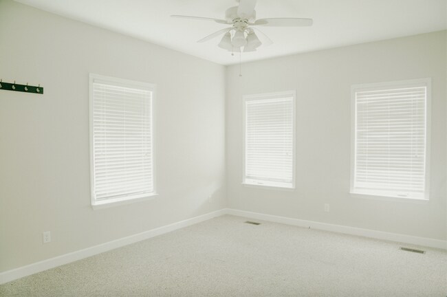 Photo - 3 Bedroom 2 Bath Home Near St. Elmo