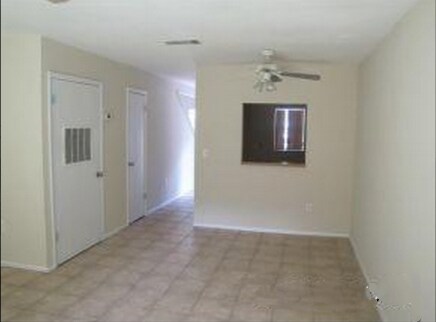 Photo - 3936 SW 26th Terrace Unit D