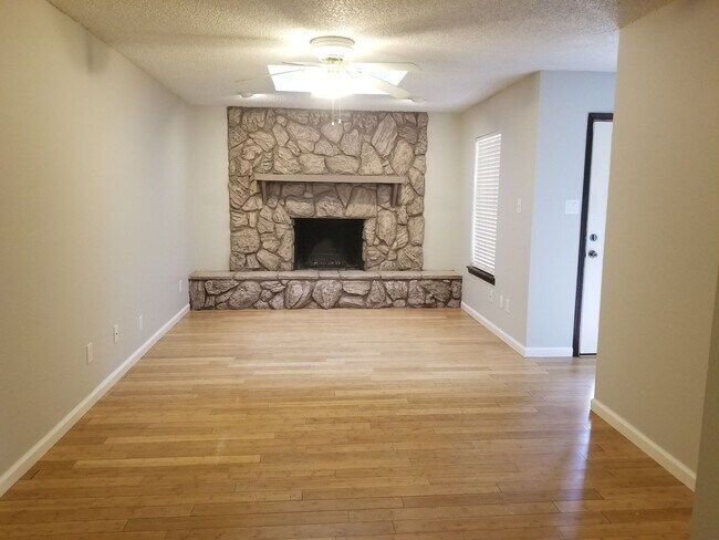 Photo - 1500 N Lea St Unit 1500 N. Lea D