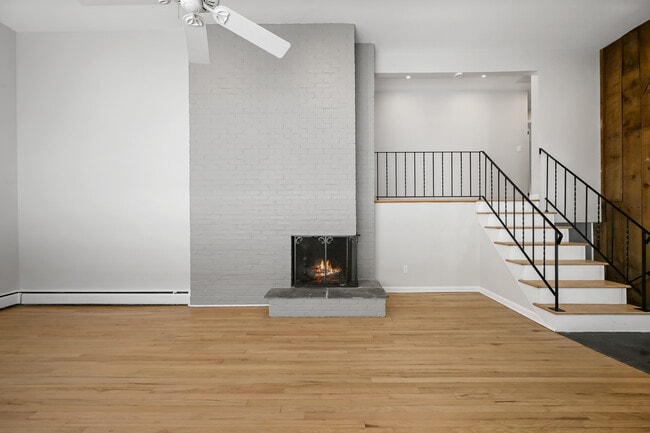 Photo - 75 Rivergate Dr