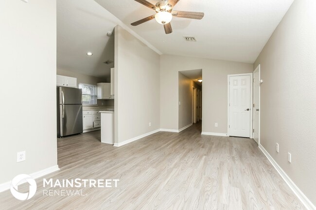 Photo - 10536 3rd Ave