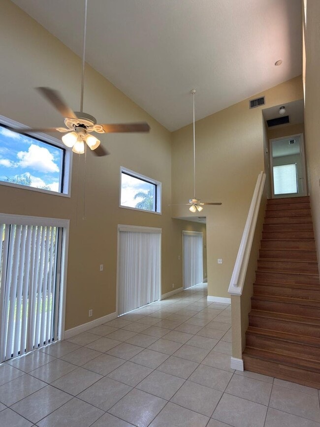 Photo - 13769 Yarmouth Dr