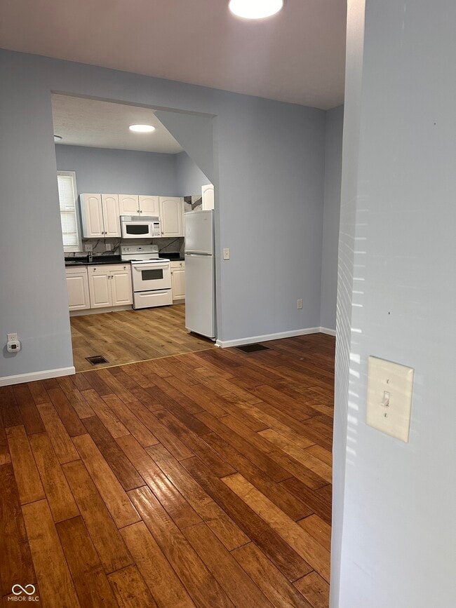 Photo - 297 N 9th St