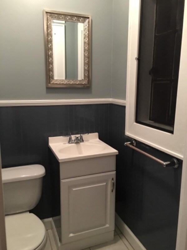 Photo - 222 Flax Hill Rd