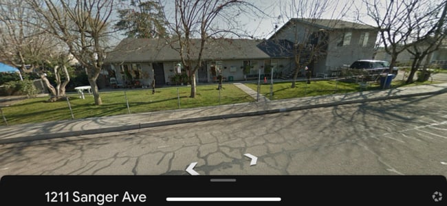Building Photo - 1210 Sanger Ave Rental