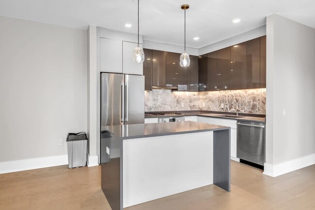 7101 River Rd Unit 205A
