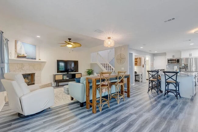 Photo - 317 Lindsey Ct Unit SI ID1526855P