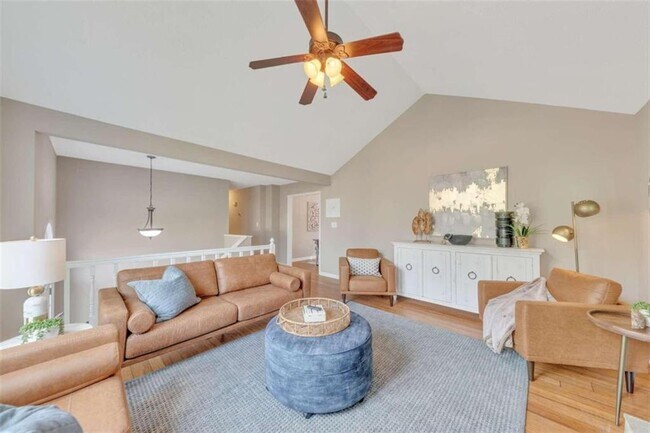 56 Brentwood Dr
