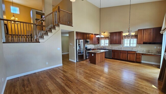 Photo - BEAUTIFUL COMMERCE CITY HOME
