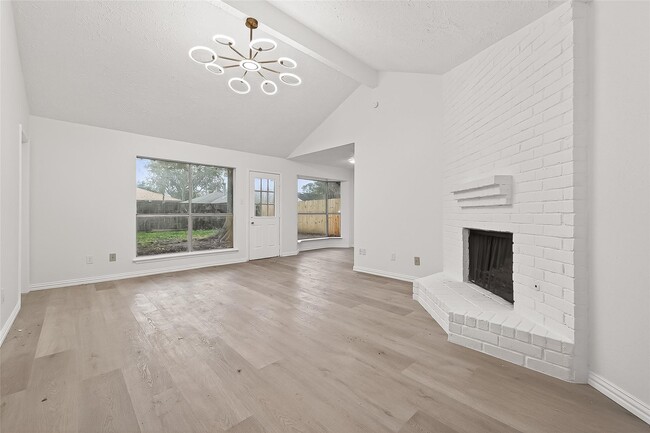 Photo - 16235 La Terra Dr