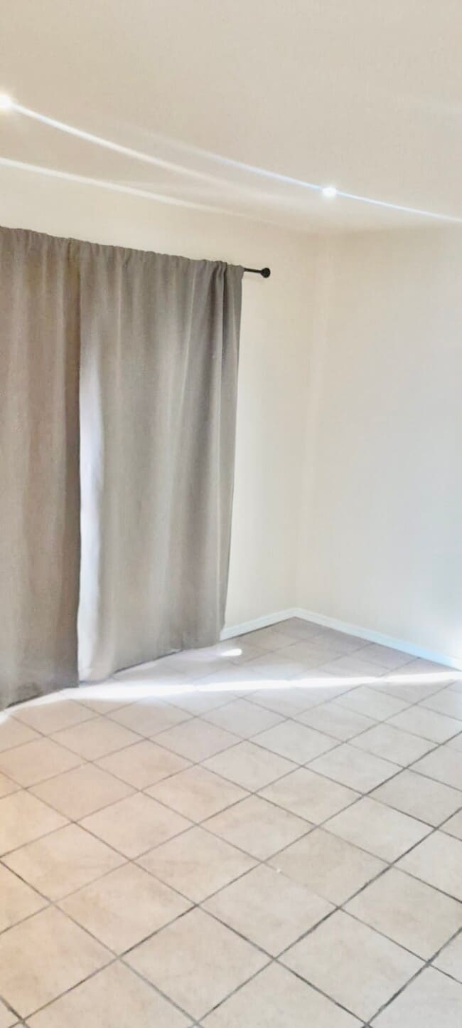 Photo - 54030 Pine Crest Ave