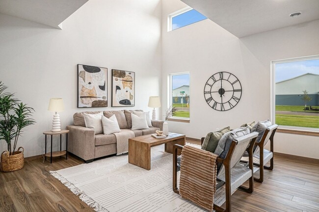 Photo - 5702 E Avett Pl