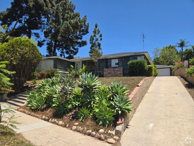 Building Photo - Large home near SDSU available immediately.