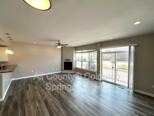 Photo - 763 Brambleberry Hts