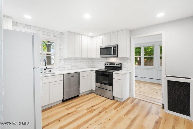 Photo - 174 Alcoa Ave