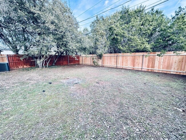 5207 Thunderbird St Unit A