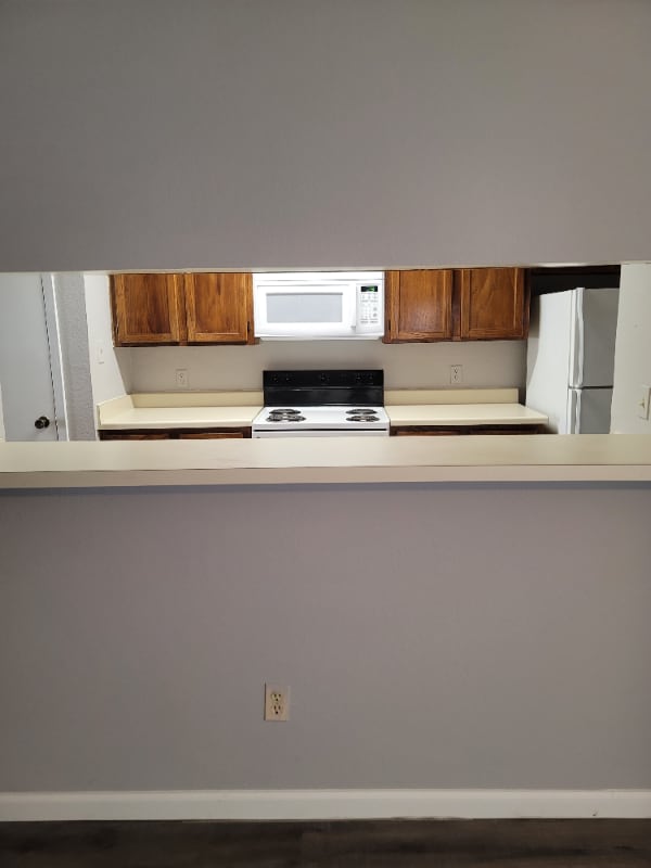 Photo - 9623 Walnut St Unidad 8106