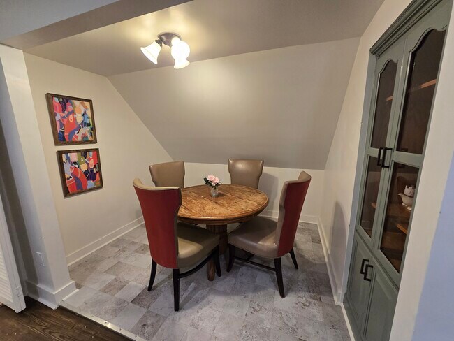 Photo - Highland Oasis Gardens Unit D