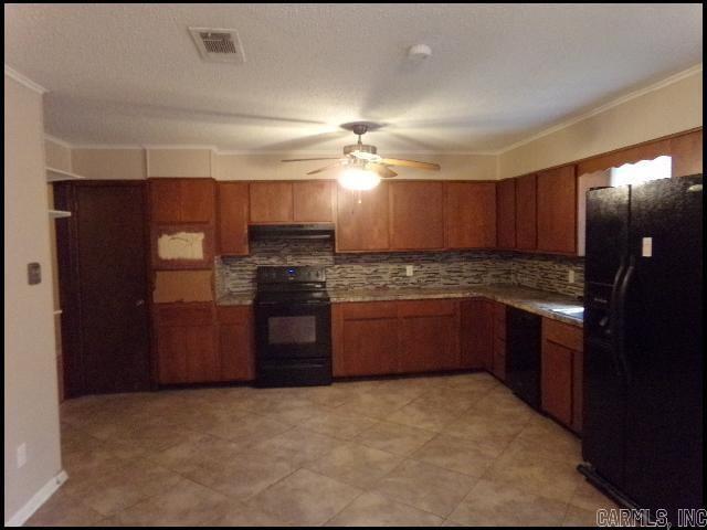 Photo - 10 Overby Cir