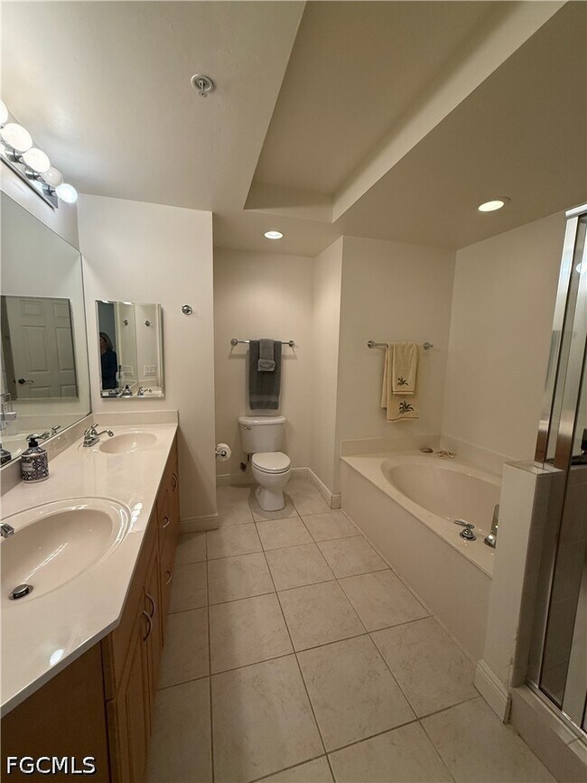 Photo - 2743 First St Unit 2306