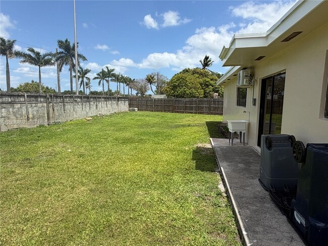 Photo - 10375 SW 152nd Terrace