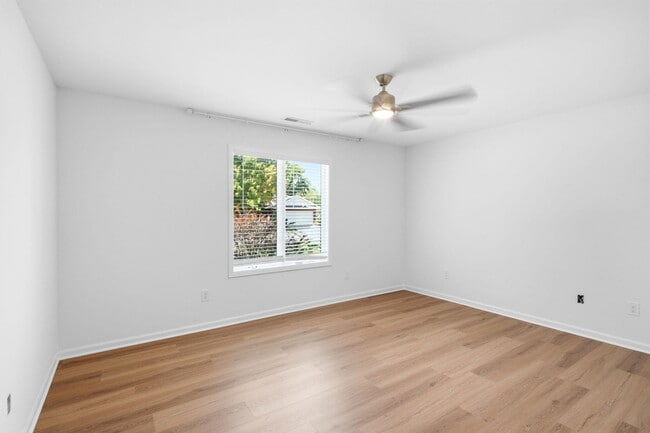 Photo - 3711 Shadow Glen Ct