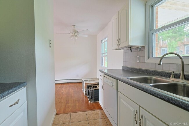 Photo - 6 Alpine Dr Unit E