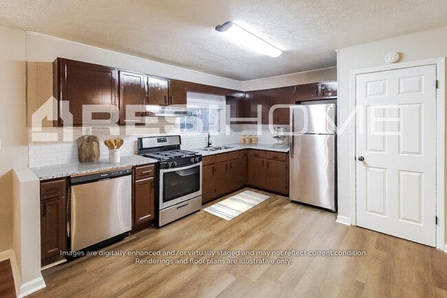 Photo - 1092 Brook Ave