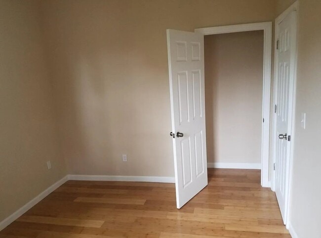 Photo - 192 Scheerer Ave Unit Apt 2