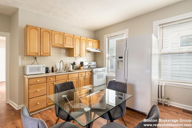 Photo - 14 Elder St Unit 1