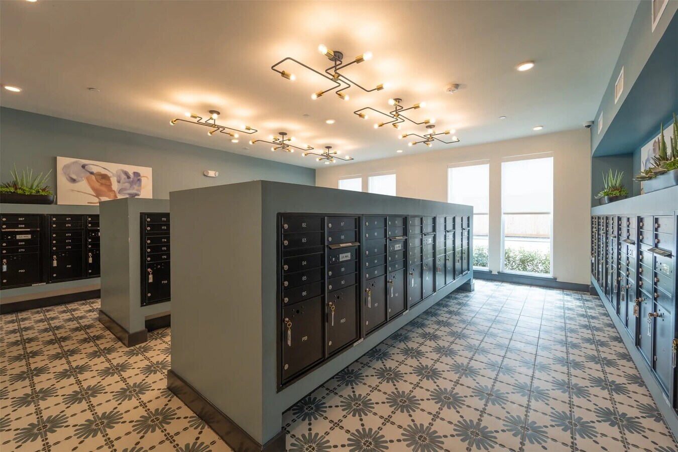 Photo - 1690 North Loop Unidad 373