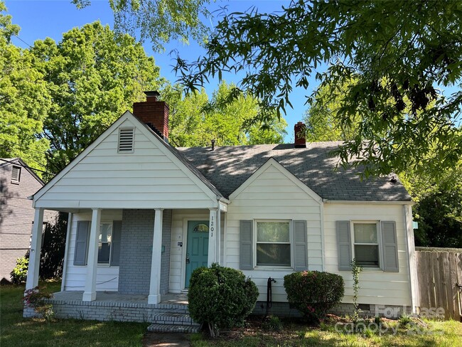 Photo - 1201 Dade St House