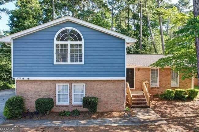 Building Photo - 4566 Mountain Creek Dr