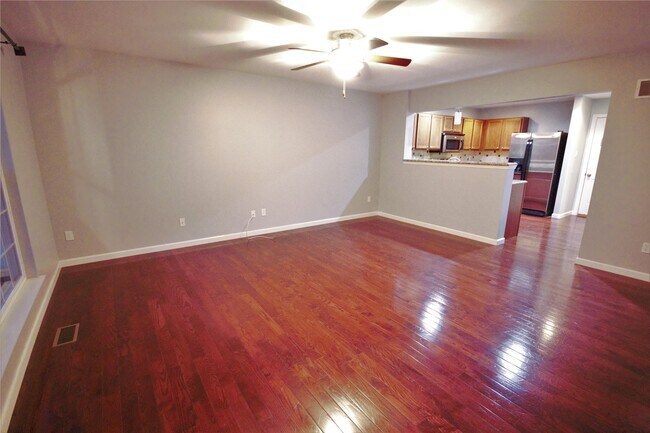 236 Countryshire Dr
